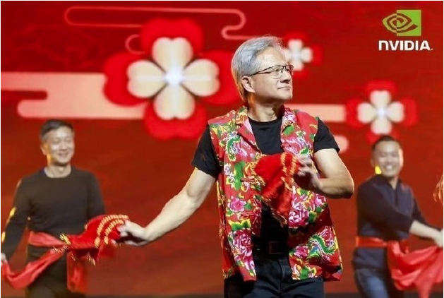 平億近人 億表人才的黃仁勛穿大花背心扭秧歌參加英偉達(dá)中國(guó)年會(huì)